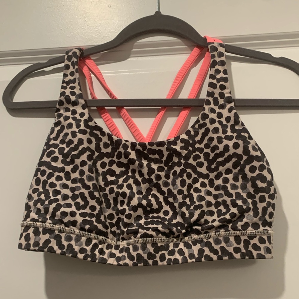 lululemon sports bra